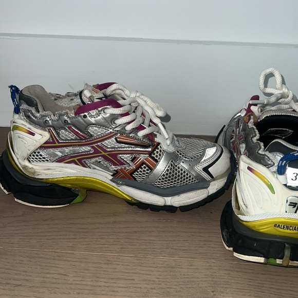 Balenciaga Runners - Picture 4 of 5